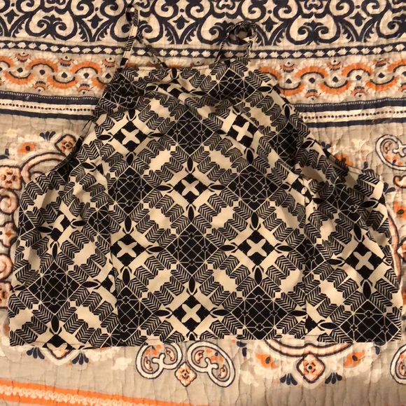 Crop top - Picture 1 of 2